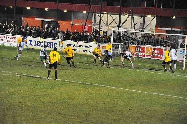 QUEVILLY - RED STAR FC 93