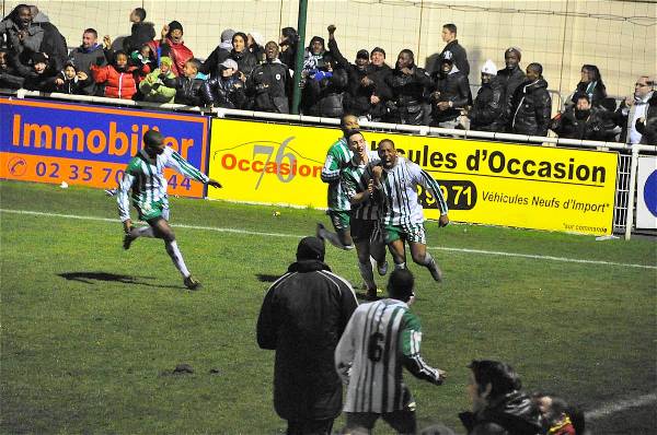 QUEVILLY - RED STAR FC 93