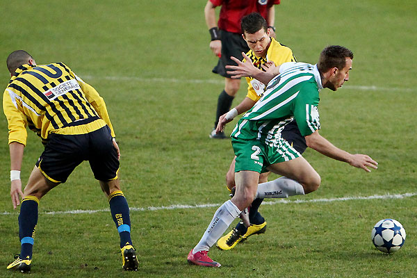 RED STAR FC 93 - POISSY