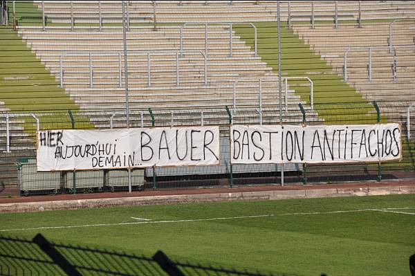 RED STAR FC 93 - AVION