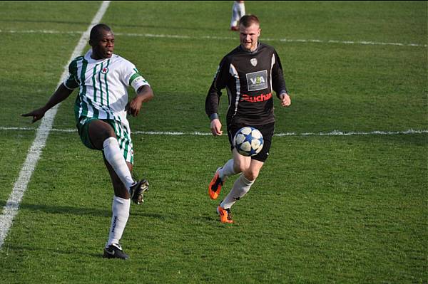 RED STAR FC 93 - AVION