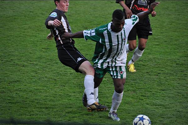 RED STAR FC 93 - AVION