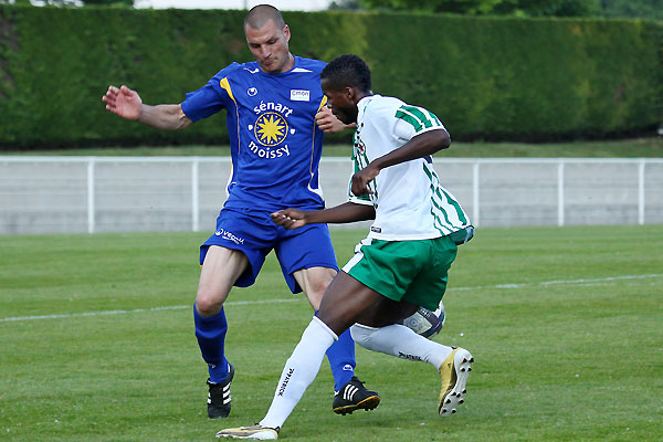 MOISSY-CRAMAYEL - RED STAR FC 93