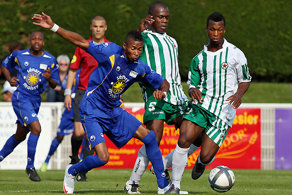 MOISSY-CRAMAYEL - RED STAR FC 93