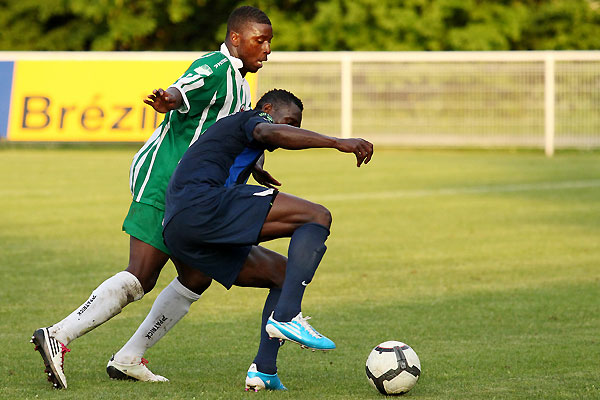 COMPIEGNE - RED STAR FC 93