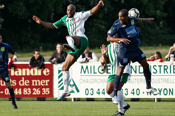 COMPIEGNE - RED STAR FC 93