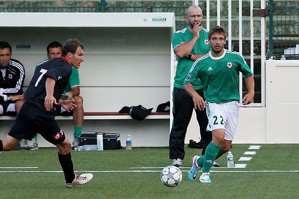 RED STAR FC 93 - FREJUS-SAINT-RAPHAEL