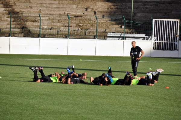 RED STAR FC 93 - FREJUS-SAINT-RAPHAEL