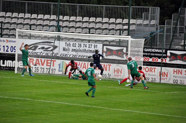 ROUEN - RED STAR FC 93