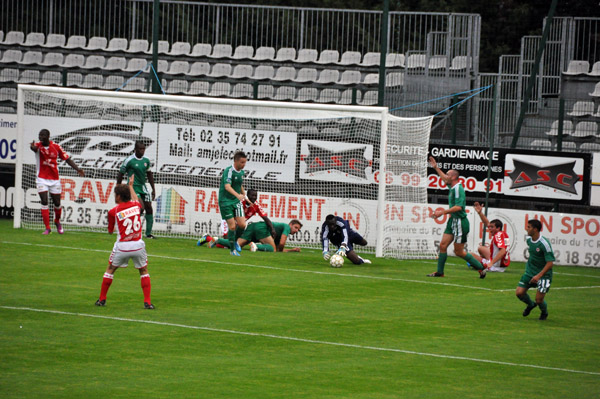 ROUEN - RED STAR FC 93