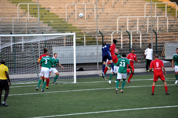 RED STAR FC 93 - BESANCON