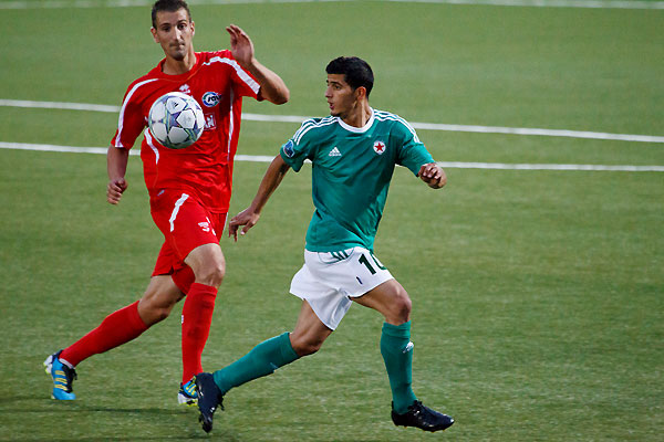 RED STAR FC 93 - NIMES
