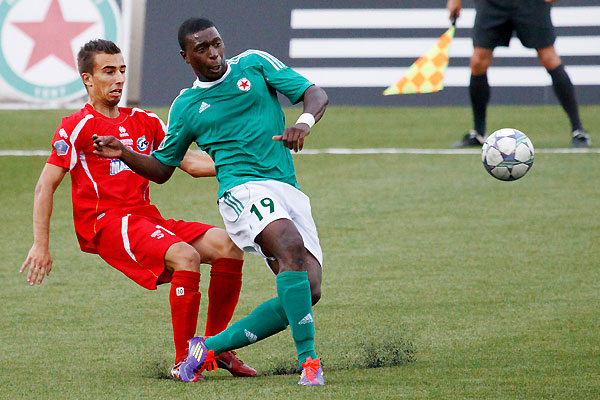 RED STAR FC 93 - NIMES