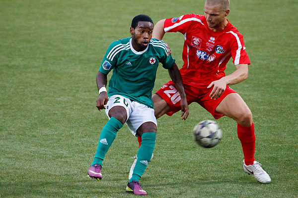 RED STAR FC 93 - NIMES