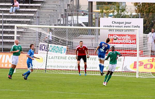 NIORT - RED STAR FC 93