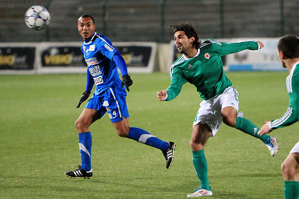 RED STAR FC 93 - LE POIRE-SUR-VIE