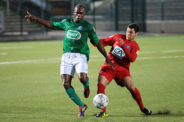 RED STAR FC 93 - FC MANTOIS