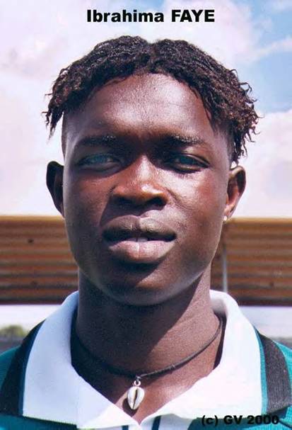 Ibrahima Faye sous le maillot du Red Star en 2000  GT Valck