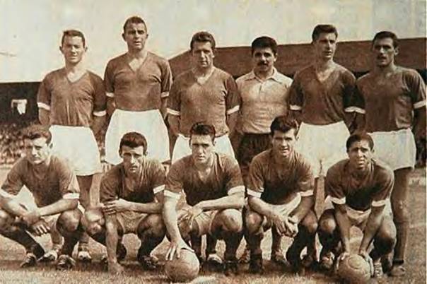 Le Red Star 1959-1960 : Debout : Penverne, Bruat, Allart, Moreira, Nungesser, Loubière
Accroupis : Desruisseaux, Bliard, Bourbotte, Fernandez, Chicha (collection GT Valck)