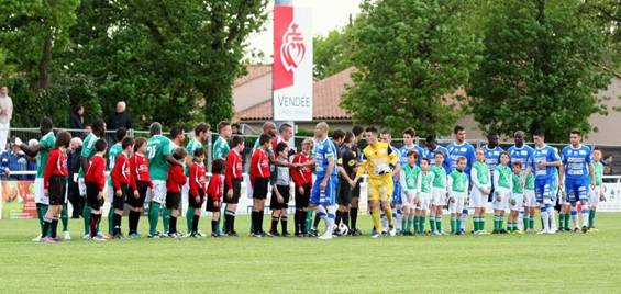 Le Red Star se maintient  Gilles Saillant