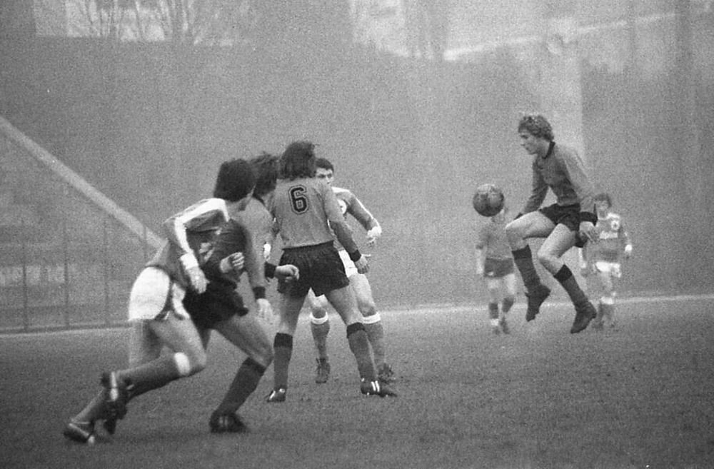 BOULOGNE - RED STAR