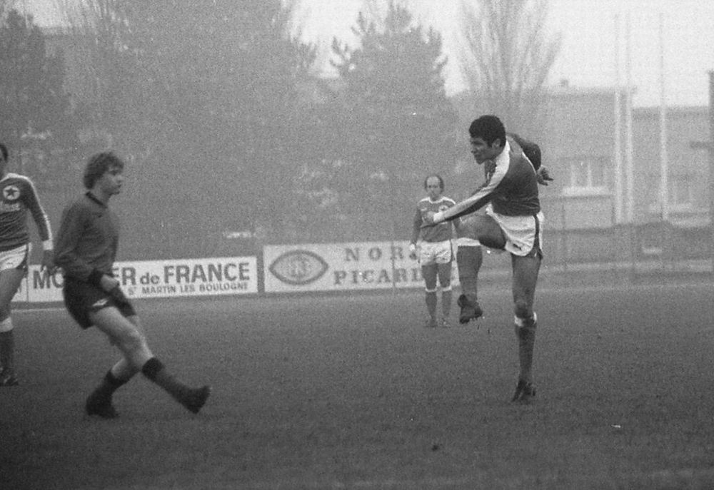 BOULOGNE - RED STAR