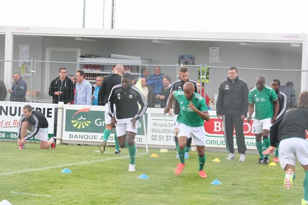 LE POIRE-SUR-VIE - RED STAR FC 93