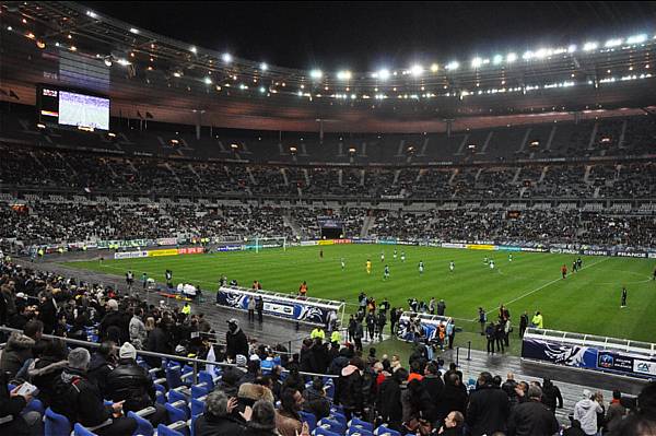 RED STAR FC 93 - MARSEILLE