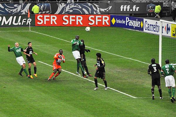 RED STAR FC 93 - MARSEILLE