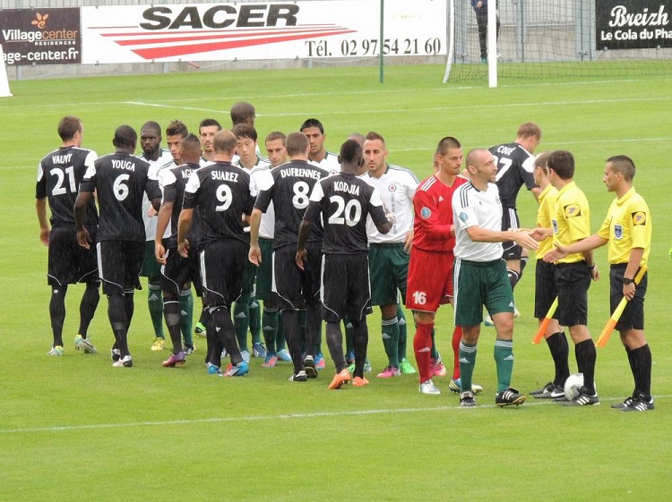 VANNES - RED STAR