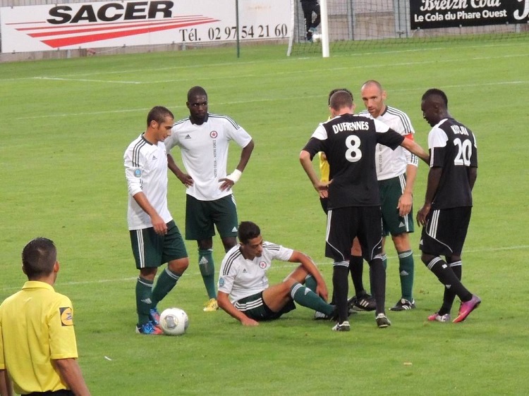 VANNES - RED STAR