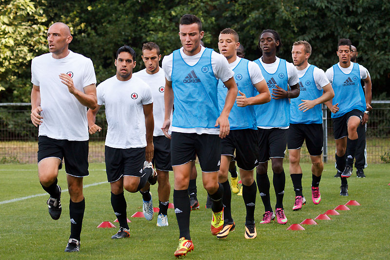 DUNKERQUE - RED STAR