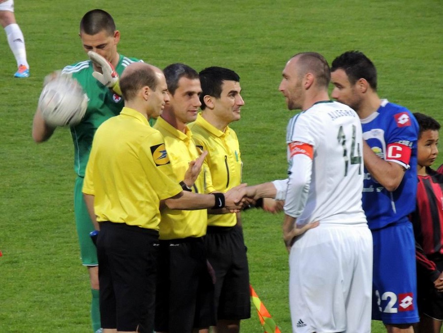 BOURG-PERONNAS - RED STAR