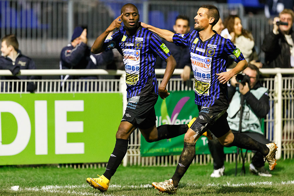 CHAMBLY - RED STAR