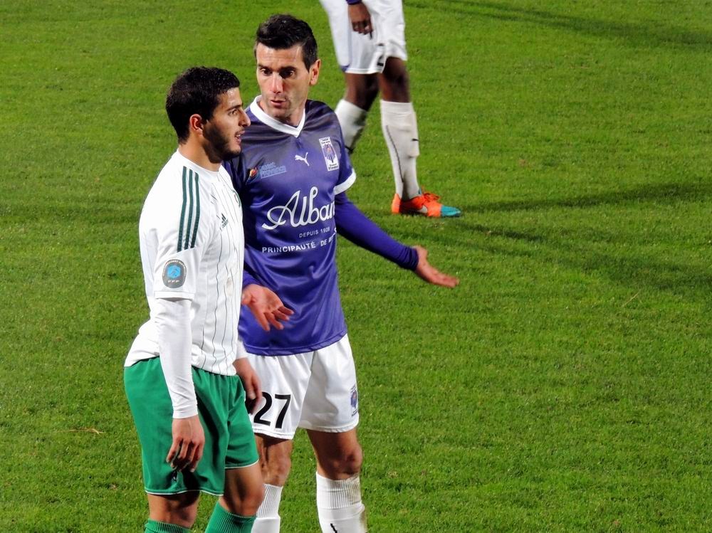 ISTRES - RED STAR