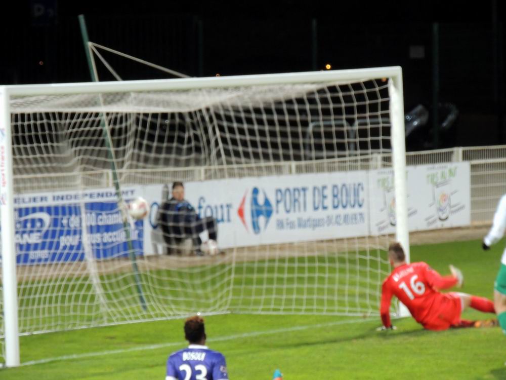 ISTRES - RED STAR