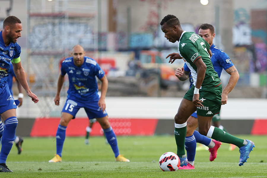 RED STAR - FC VILLEFRANCHE BEAUJOLAIS