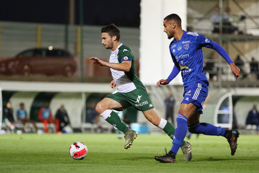 RED STAR - FC VILLEFRANCHE BEAUJOLAIS