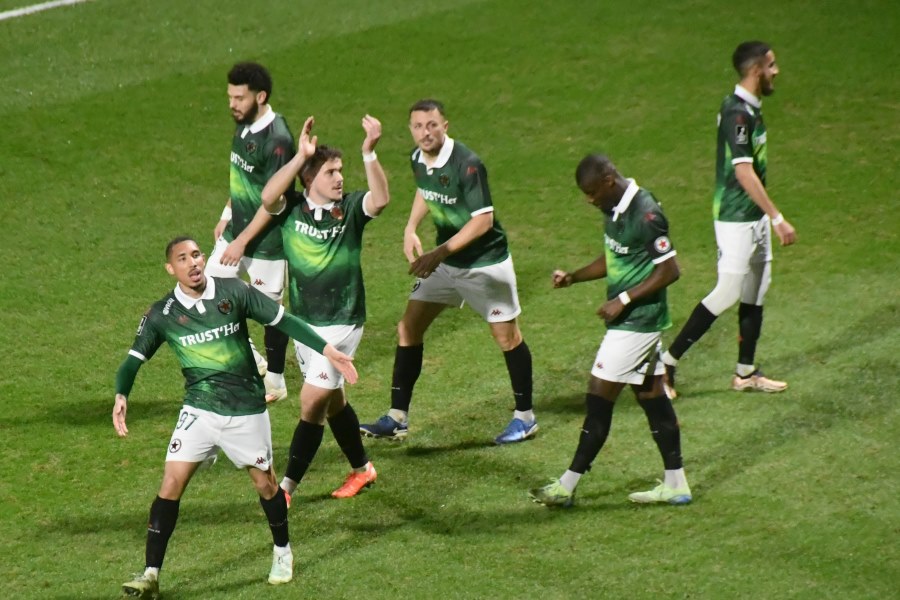 RED STAR - AMIENS